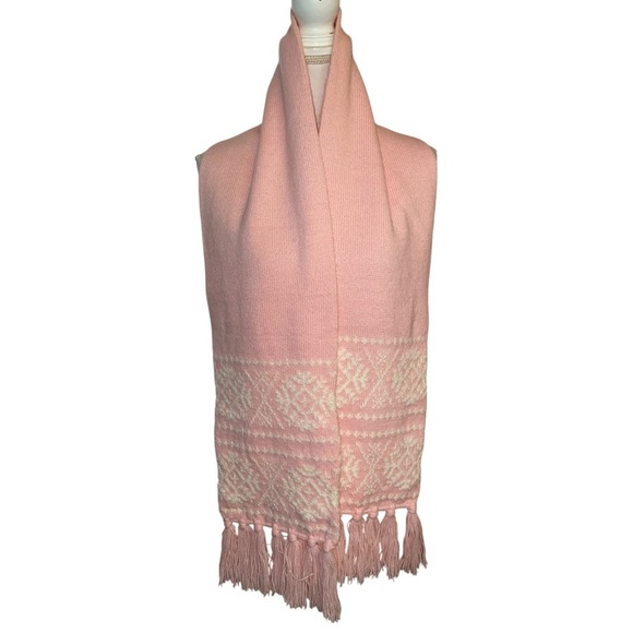 Knit Scarf Winter Scarf Snowflake Design in Bubblegum Pink 62” x 9” - Picture 1 of 7